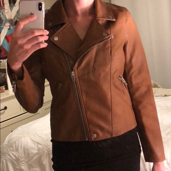 Blank NYC | Faux Leather Jacket in Cognac - Picture 6 of 6